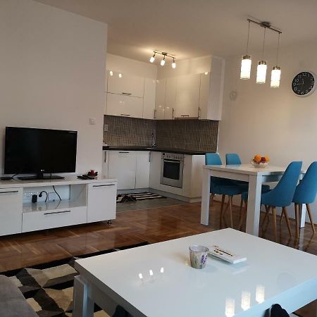 Apartman Gaga Lukavica Экстерьер фото