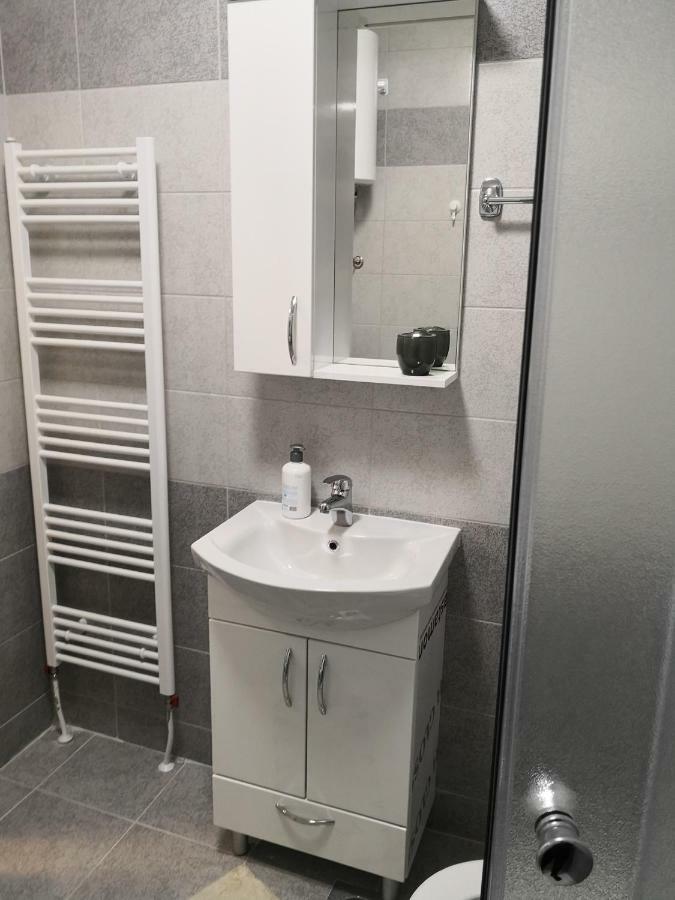 Apartman Gaga Lukavica Экстерьер фото