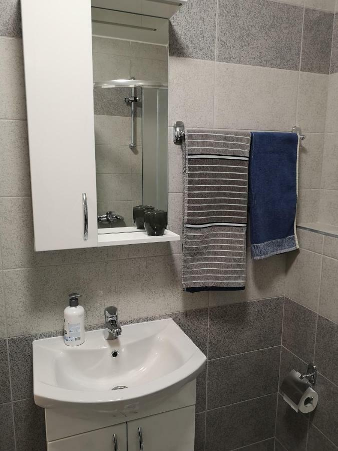 Apartman Gaga Lukavica Экстерьер фото