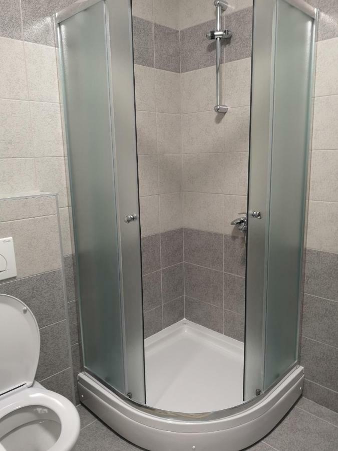 Apartman Gaga Lukavica Экстерьер фото