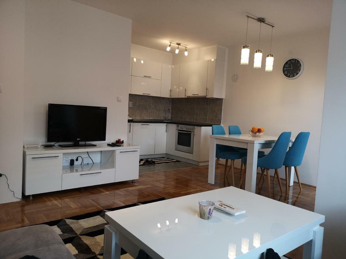 Apartman Gaga Lukavica Экстерьер фото