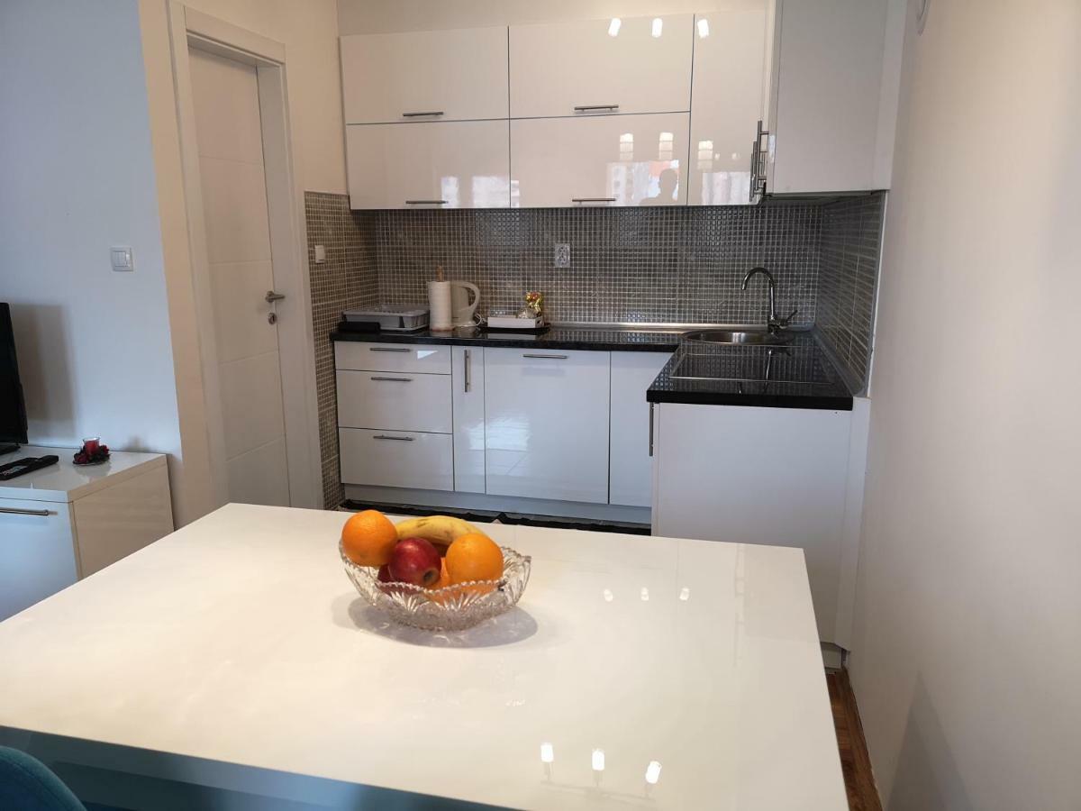 Apartman Gaga Lukavica Экстерьер фото